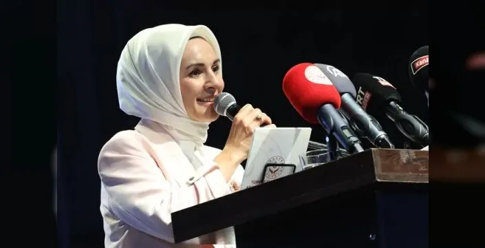 15 yaş altı için sosyal medya düzenlemesi yürürlüğe girdi