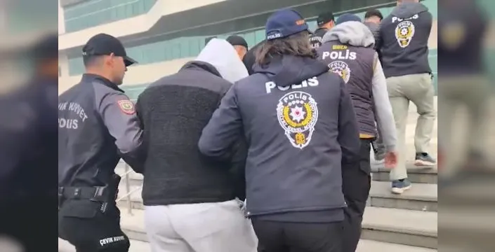 35 ilde siber suçlara karşı 275 gözaltı