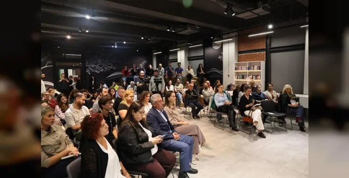 Alper Canıgüz, Koza Buluşmaları'nda edebiyat üzerine konuştu
