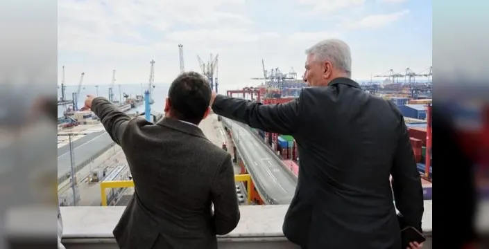 Ambarlı Limanı'nda 9 ayda 1,4 milyon konteyner işlendi