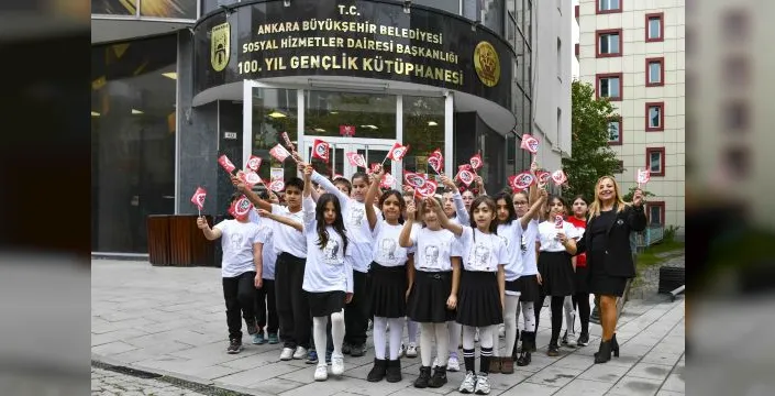 Ankara'da Cumhuriyet Bayramı: Çocuklar kütüphanede kutladı