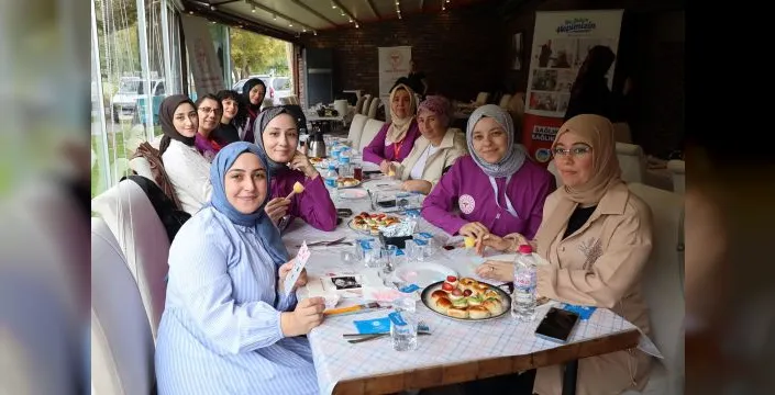 Anne adayları normal doğum haftasında buluştu