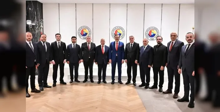 Artvin Ticaret Borsası heyeti Hisarcıklıoğlu ile görüştü