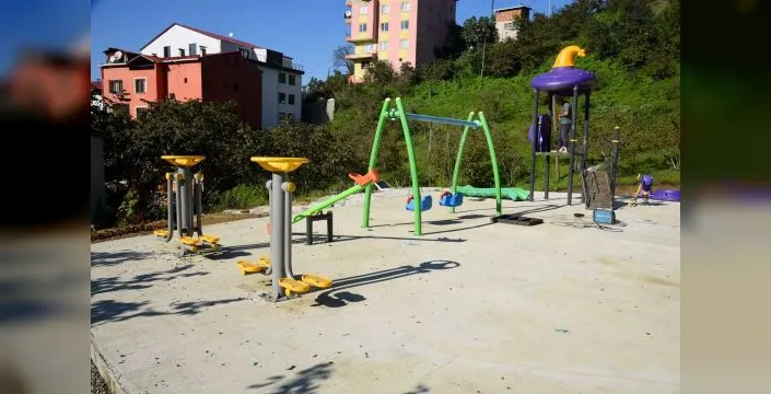 Aydınlar Mahallesi'nde park çalışması başladı