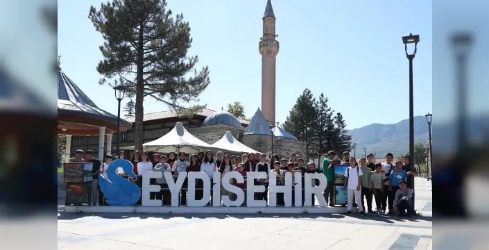 Başarılı öğrencilere Konya'da gezi imkanı