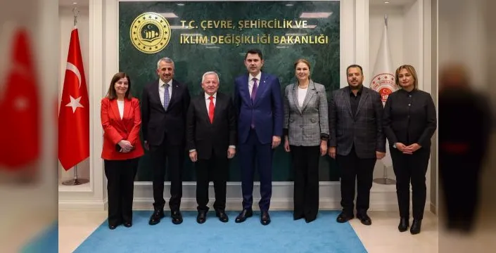Başkan Kerman, Bakan Kurum ile projeleri görüştü
