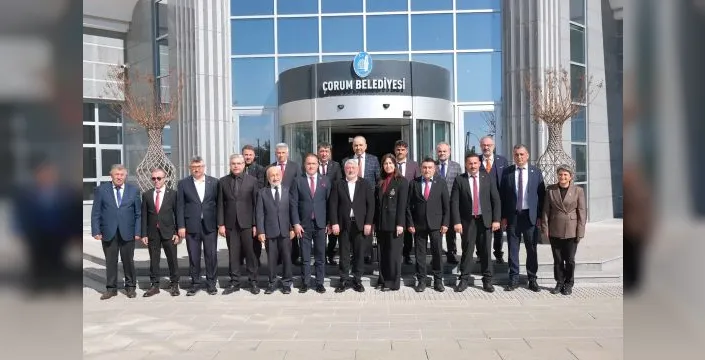 Belediye başkanı muhtarlarla iş birliği vurgusu yaptı