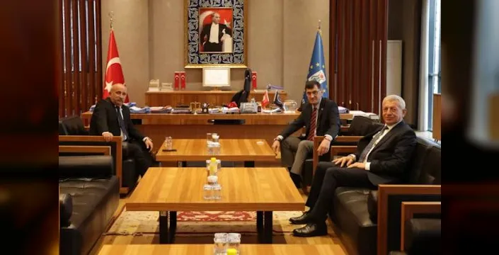 Belediye başkanları Kütahya'da buluştu