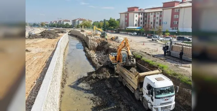 Bursa Nilüfer'de dereler ıslah ediliyor