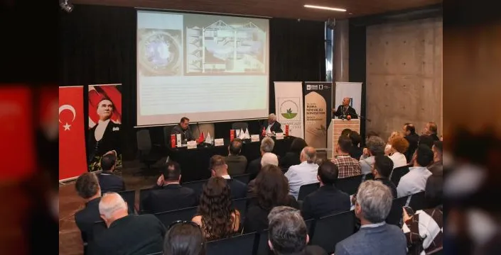 Bursa'nın mimari mirası 700. yıl etkinliklerinde ele alındı