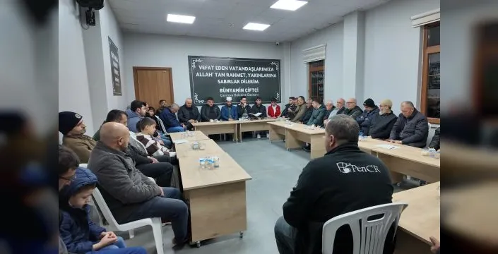 Çayırova'da vefat edenler için anma programları sürüyor