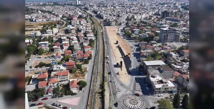 Cider Yolu'nda sıcak asfalt çalışmaları devam ediyor