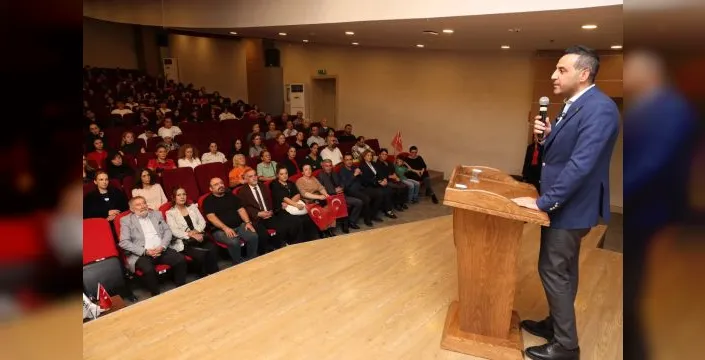 Çiğli'de Atatürk ve Cumhuriyet coşkusu