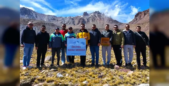 Erciyes eteklerinde ağaçlandırma çalışması