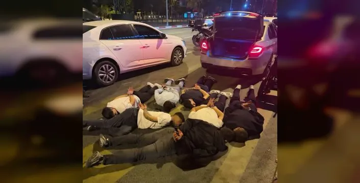 İstanbul'da suç örgütlerine operasyon: 8 kişi yakalandı