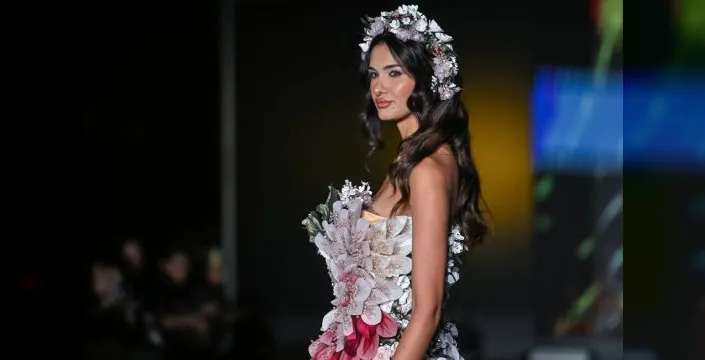 İzmir'de 2027 modası Fashion Prime'da sergilendi