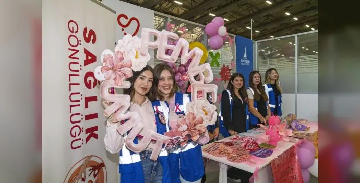 İzmir'de sağlık gönüllüleri, farkındalık çalışmaları yürütüyor