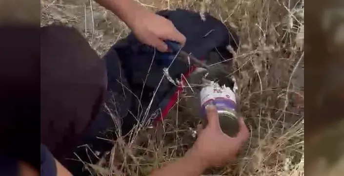 Kayseri itfaiyesi konserve kutusuna sıkışan kediyi kurtardı