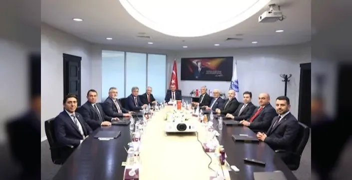 Kayseri sanayi odası yeni yönetimini belirledi