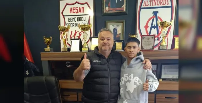 Keşan Genç Ordu, Kırklarelispor'a genç futbolcu transfer etti