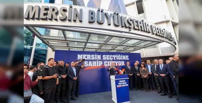Kılıçdaroğlu'ndan Mersin belediye başkanına destek ziyareti