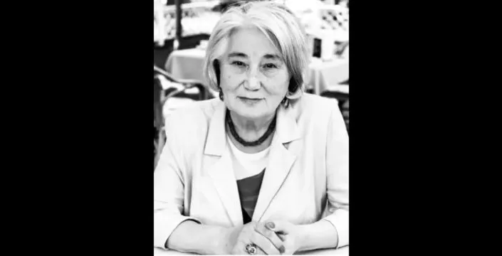 Kırgız akademisyen Roza Aytmatova hayatını kaybetti