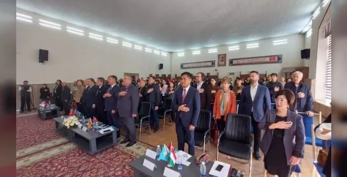 Kırgızistan'da Türk dünyası iletişim ve sanat buluşması