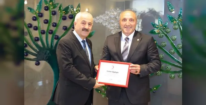 Kızılay, Başkan Büyükgöz’e kan bağışı desteği için teşekkür etti