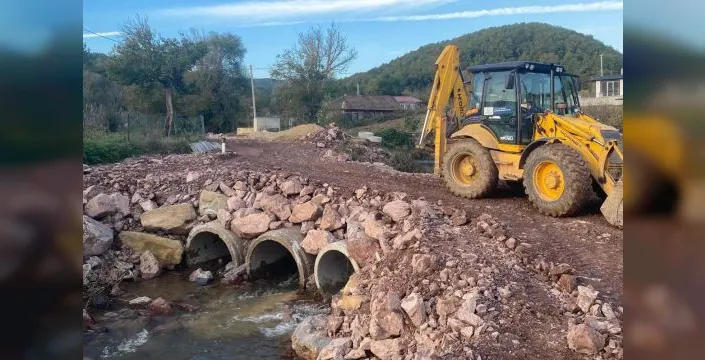 Kocaeli belediyesi sel hasarını onarıyor