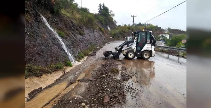 Kocaeli'de rekor yağışa 3 bin personel ile müdahale