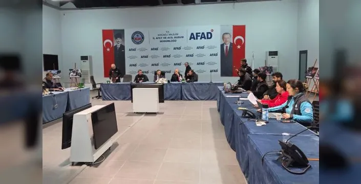 Kocaeli'de sağanak sonrası 2 bin 865 ihbar alındı