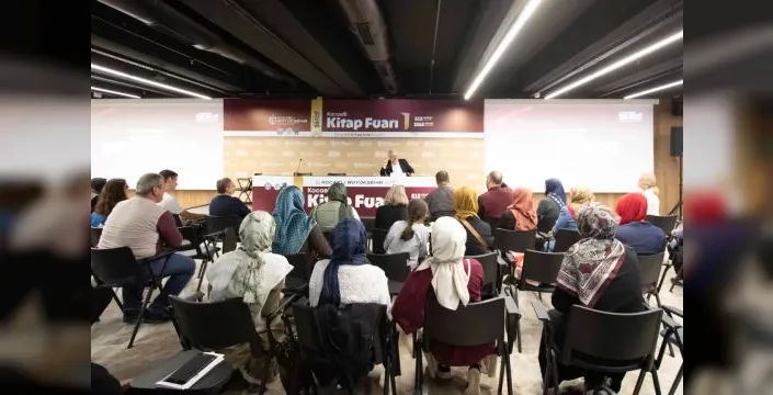 Kocaeli Kitap Fuarı'nda dikkat çekici söyleşiler yapıldı
