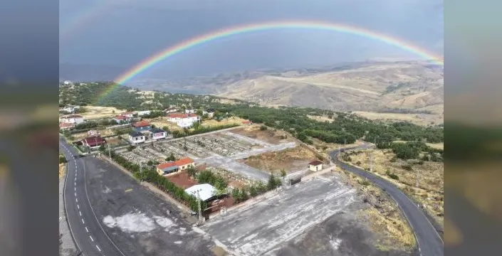 Kocasinan'daki mezarlıklarda yenileme çalışmaları sürüyor