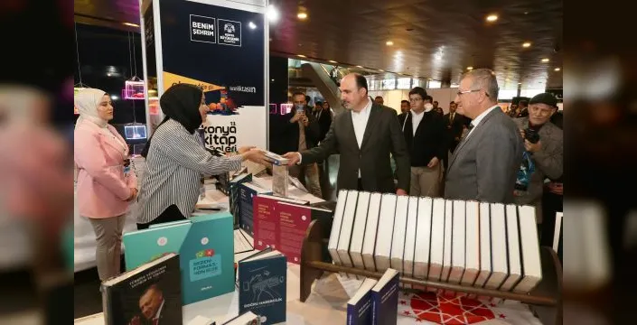 Konya Kitap Günleri 'Okumadığın Gün Karanlıktasın' temasıyla açıldı