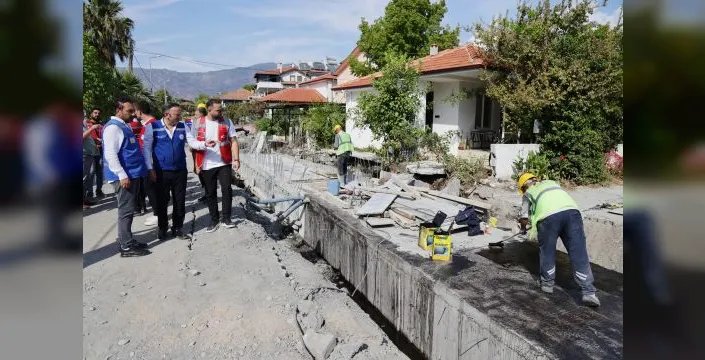 Köyceğiz'de 70 km yol altyapısı yenileniyor