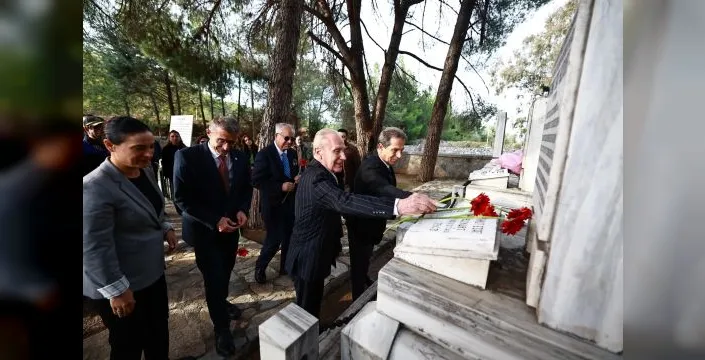 Mahmut Esat Bozkurt, Efes Selçuk'ta anıldı