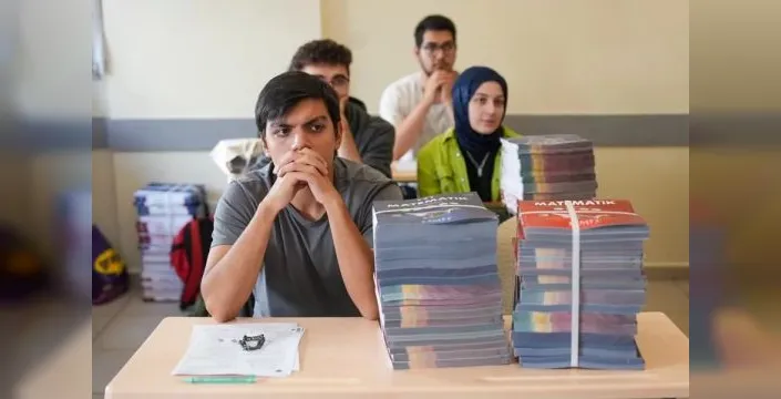 Maltepe Belediyesi'nden öğrencilere kitap desteği sağlandı