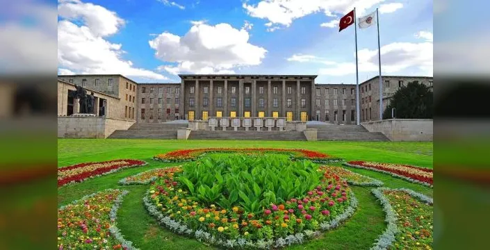 Meclis yeni yasama yılına başlıyor