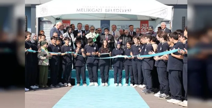 Melikgazi'den havacılık lisesi için tanıtım etkinliği