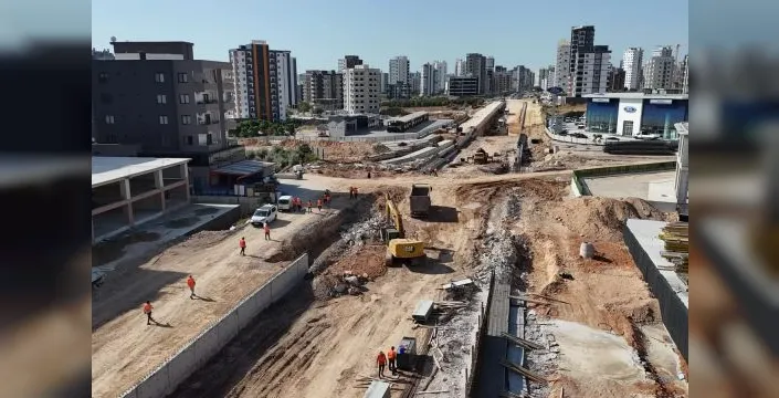 Mersin'de trafik projesi kesintisiz ilerliyor