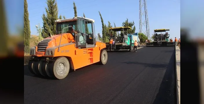 Mersin Toroslar'da 2019'dan beri yol yapım çalışmaları sürüyor