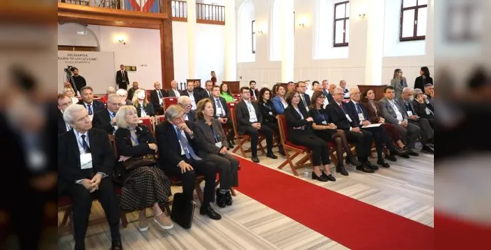 Mudanya'da barış sempozyumu başladı