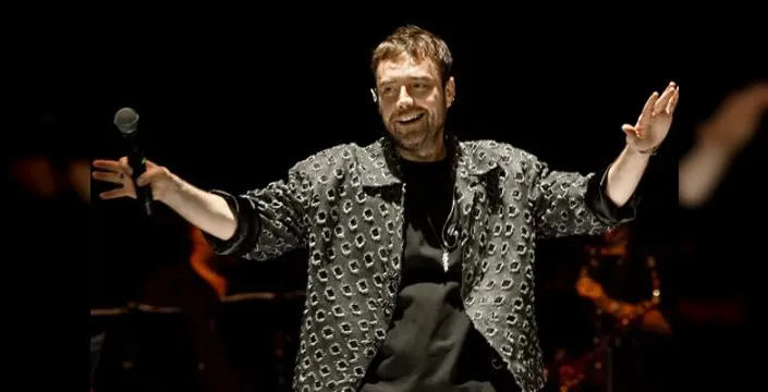 Murat Dalkılıç, üç büyük şehirdeki konser serisini tamamladı