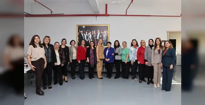 Nilüfer'de kadın muhtarlar bir araya geldi
