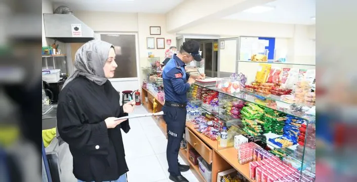 Ortahisar'da 6 okul kantininde denetim yapıldı