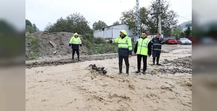 Sakarya'da sel: 120 kişi kurtarıldı