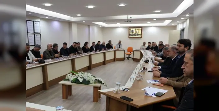 Salihli TSO'da Süleyman Oral yeniden meclis başkanı seçildi