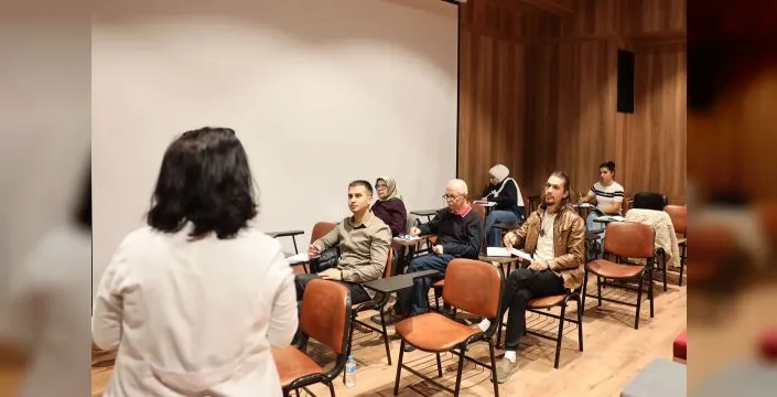 SAMEK kurslarında yabancı dil öğrenimi yoğun ilgi görüyor