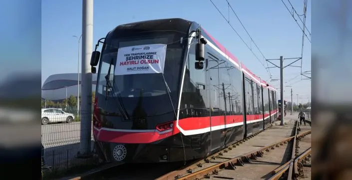 Samsun'un tramvay filosuna 4. araç katıldı