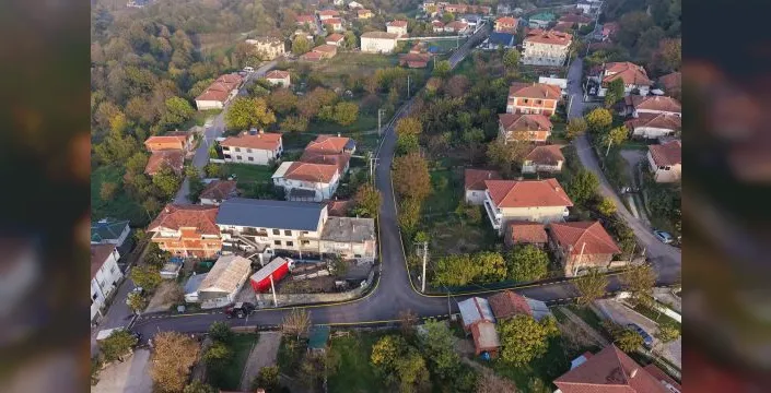 Sapanca’da 6 mahallede 14 kilometre yol yenilendi